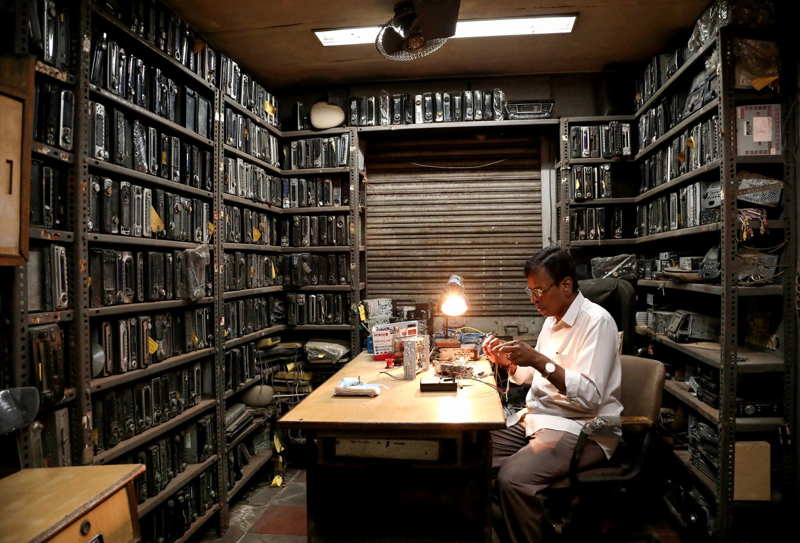 Radio Ware House — legacy since 1957