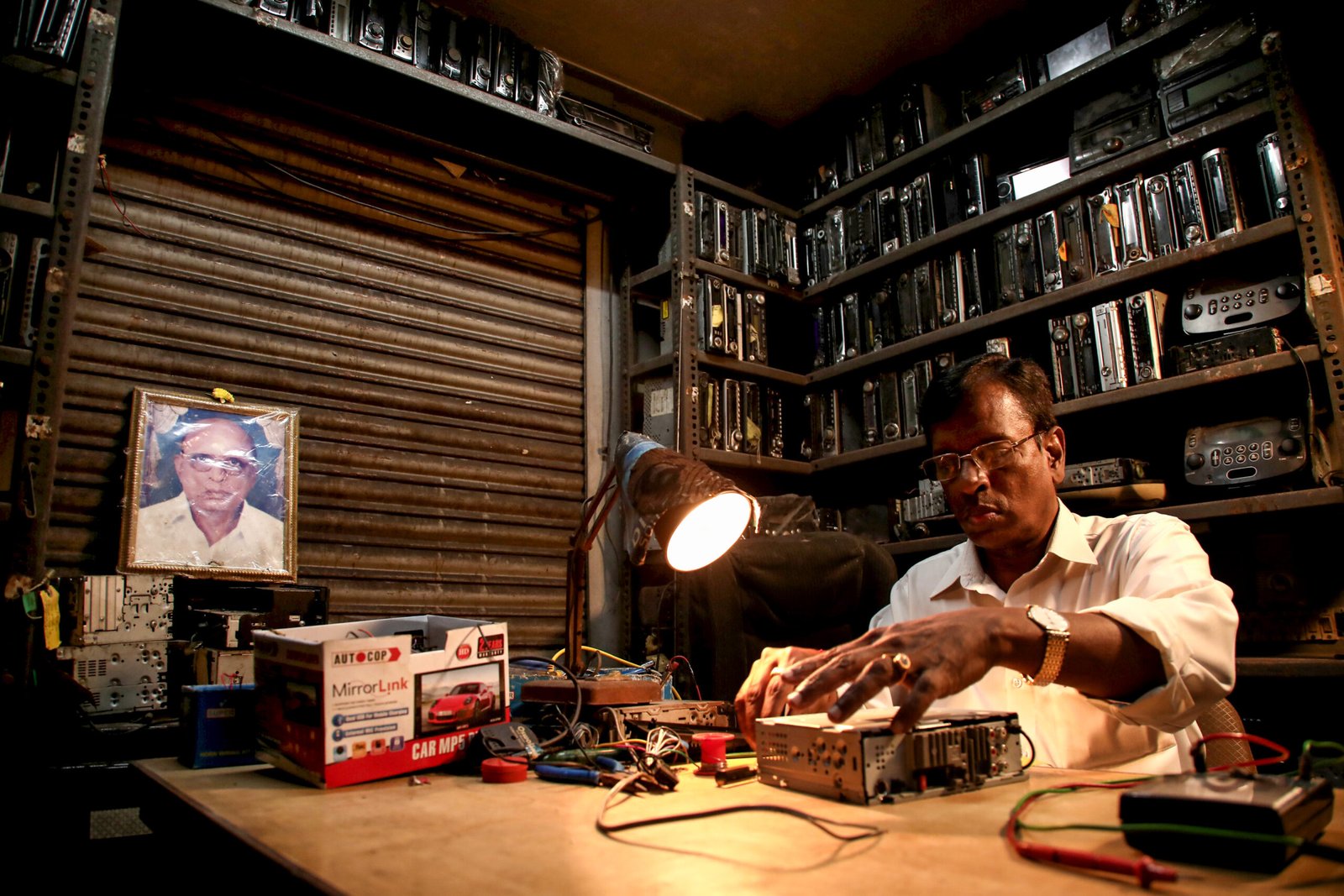 Radio Ware House work — 03